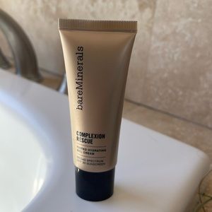 BareMinerals complex rescue ginger 06